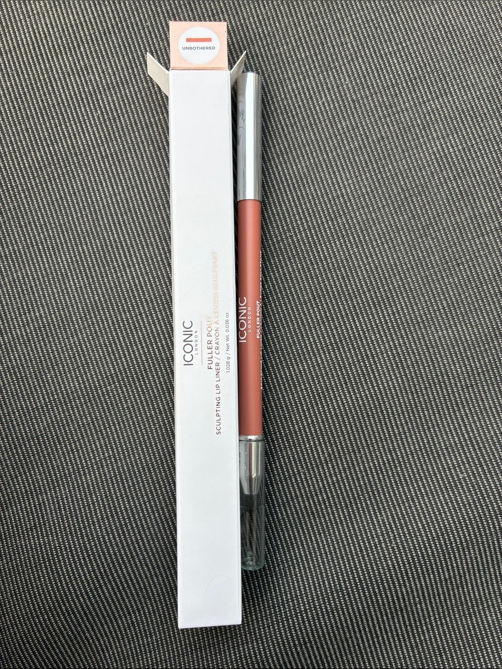 ICONIC LONDON Fuller Pout Sculpting Lip Liner in UNBOTHERED 1g